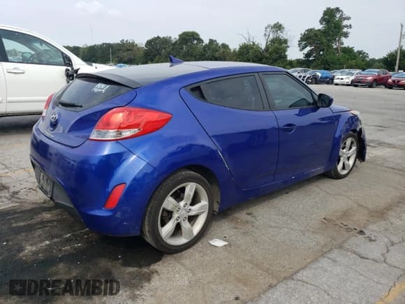 ✅ 2013 Hyundai Veloster w/Gray Int • VIN: KMHTC6AD3DU138845 • Лот: 68893204. Опубликован ранее на Copart с пробегом 188 216 миль. Бесплатный доступ к архиву аукционных продаж из США и подробный отчёт об истории автомобиля на DreamBid. Изображение 3.
