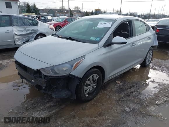 ✅ 2021 Hyundai Accent SE • VIN: 3KPC24A61ME130447 • Лот: 41208216. Опубликован ранее на IAAI с пробегом 126 827 миль. Бесплатный доступ к архиву аукционных продаж из США и подробный отчёт об истории автомобиля на DreamBid. Изображение 2.