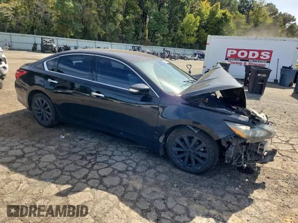 2016 Nissan Altima SL with VIN 1N4AL3AP8GC176270, listed as a Copart auction lot 89547905 with Not provided miles and Salvage title. Bid and sale history available at DreamBid. Image 4.