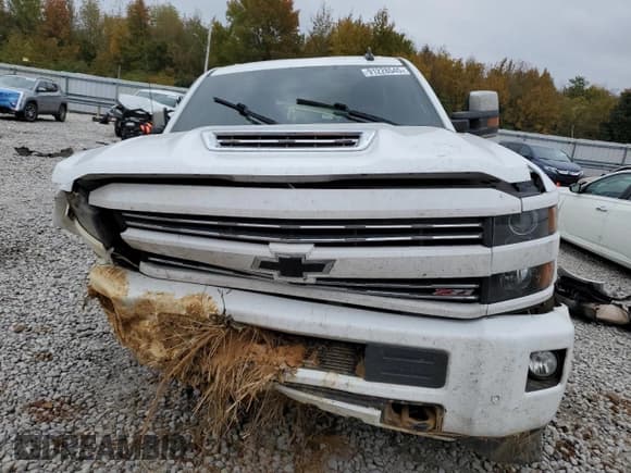 ✅ 2017 Chevrolet Silverado 2500HD LT • VIN: 1GC1KVEYXHF246279 • Lot: 91228545. Listed on Copart with 199,015 mi. Free auction sales archive from the USA and detailed vehicle history report at DreamBid. Image 5.
