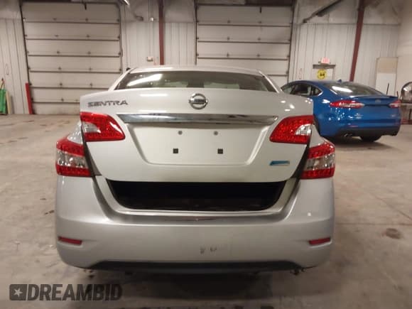 ✅ 2014 Nissan Sentra SR • VIN: 3N1AB7AP8EY215533 • Lot: 43652209. Listed on IAAI with 114,580 mi. Free auction sales archive from the USA and detailed vehicle history report at DreamBid. Image 16.