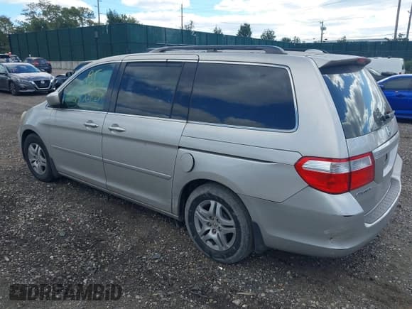 ✅ 2006 Honda Odyssey EX-L • VIN: 5FNRL38756B019025 • Lot: 43435311. Wystawiony na IAAI z przebiegiem Nie podano. Bezpłatny archiwum sprzedaży aukcyjnych z USA i szczegółowy raport historii pojazdu na DreamBid. Zdjęcie 3.