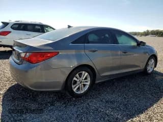 ✅ 2013 Hyundai Sonata GLS • VIN: 5NPEB4AC0DH778503 • Lot: 77598864. Wystawiony na Copart z przebiegiem 75 062 mil. Bezpłatny archiwum sprzedaży aukcyjnych z USA i szczegółowy raport historii pojazdu na DreamBid. Zdjęcie 3.