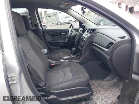✅ 2016 Chevrolet Traverse LT • VIN: 1GNKVGKD6GJ347363 • Lot: 41676104. Listed on IAAI with 116,502 mi. Free auction sales archive from the USA and detailed vehicle history report at DreamBid. Image 5.