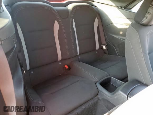 ✅ 2020 Chevrolet Camaro 1LT • VIN: 1G1FB3DX0L0107088 • Lot: 80030535. Listed on Copart with 55,447 mi. Free auction sales archive from the USA and detailed vehicle history report at DreamBid. Image 10.