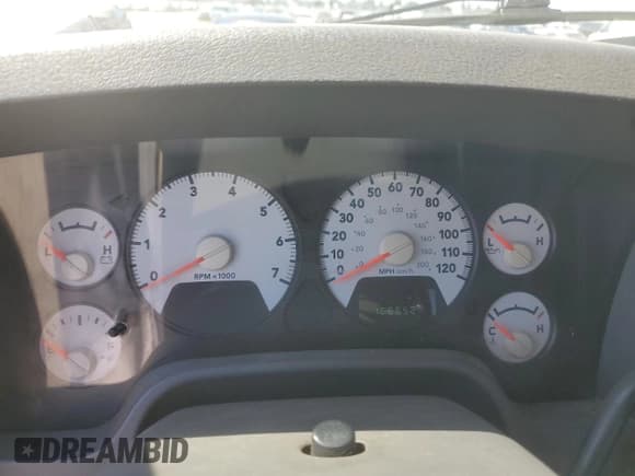 ✅ 2007 Dodge 1500 ST • VIN: 1D7HA16N17J575906 • Лот: 59636895. Опубликован ранее на Copart с пробегом 166 652 миль. Бесплатный доступ к архиву аукционных продаж из США и подробный отчёт об истории автомобиля на DreamBid. Изображение 9.