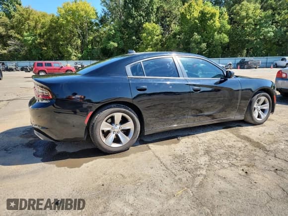 ✅ 2017 Dodge Charger SXT • VIN: 2C3CDXHG1HH525107 • Lot: 85887495. Listed on Copart with 214,185 mi. Free auction sales archive from the USA and detailed vehicle history report at DreamBid. Image 3.