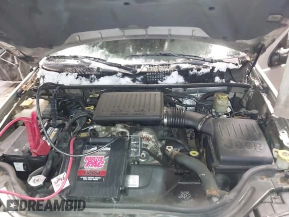 ✅ 2004 Jeep Grand Cherokee Laredo • VIN: 1J4GW48N24C220873 • Lot: 43705445. Listed on IAAI with 108,412 mi. Free auction sales archive from the USA and detailed vehicle history report at DreamBid. Image 10.