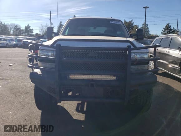 ✅ 2002 Chevrolet Silverado 2500HD LS • VIN: 1GCHK23152F140669 • Лот: 81785894. Опубликован ранее на Copart с пробегом Не указан. Бесплатный доступ к архиву аукционных продаж из США и подробный отчёт об истории автомобиля на DreamBid. Изображение 5.