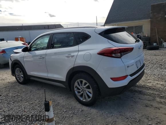 ✅ 2017 Hyundai Tucson SE • VIN: KM8J3CA49HU346823 • Лот: 90364715. Опубликован ранее на Copart с пробегом 66 140 миль. Бесплатный доступ к архиву аукционных продаж из США и подробный отчёт об истории автомобиля на DreamBid. Изображение 2.