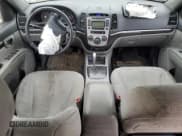 ✅ 2009 Hyundai Santa Fe GL • VIN: 5NMSG13E39H257636 • Lot: 41706395. Listed on Copart with 279,895 mi. Free auction sales archive from the USA and detailed vehicle history report at DreamBid. Image 8.