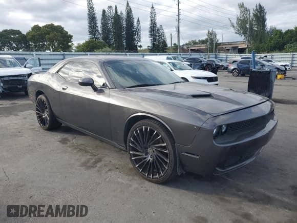✅ 2017 Dodge Challenger SXT • VIN: 2C3CDZAG2HH594653 • Lot: 92434785. Wystawiony na Copart z przebiegiem 91 754 mil. Bezpłatny archiwum sprzedaży aukcyjnych z USA i szczegółowy raport historii pojazdu na DreamBid. Zdjęcie 4.