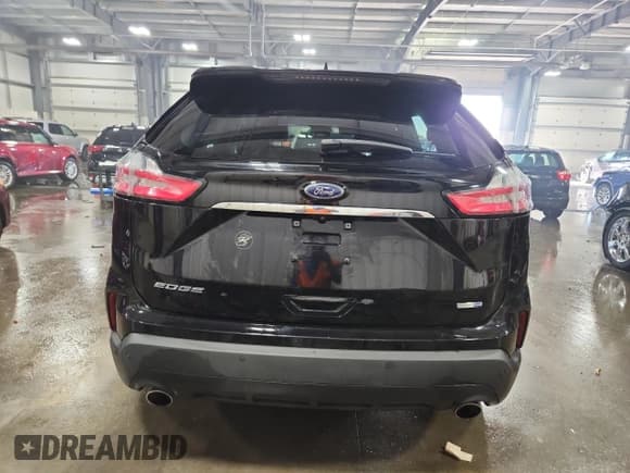 ✅ 2020 Ford Edge SE • VIN: 2FMPK4G95LBB24235 • Lot: 84480085. Listed on Copart with 45,305 mi. Free auction sales archive from the USA and detailed vehicle history report at DreamBid. Image 6.