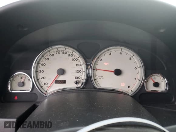 ✅ 2006 Saturn VUE • VIN: 5GZCZ33D76S869161 • Lot: 55971845. Wystawiony na Copart z przebiegiem 165 921 mil. Bezpłatny archiwum sprzedaży aukcyjnych z USA i szczegółowy raport historii pojazdu na DreamBid. Zdjęcie 9.