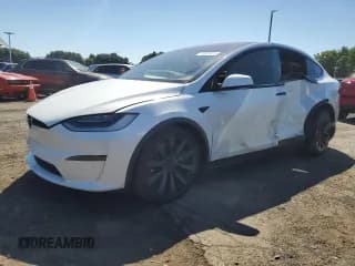 ✅ 2022 Tesla Model X Plaid • VIN: 7SAXCBE64NF336714 • Лот: 70091875. Опубликован ранее на Copart с пробегом 26 198 миль. Бесплатный доступ к архиву аукционных продаж из США и подробный отчёт об истории автомобиля на DreamBid. Изображение 1.