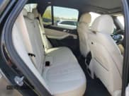 ✅ 2022 BMW X5 xDrive45e • VIN: 5UXTA6C00N9J14428 • Лот: 54053655. Опубликован ранее на Copart с пробегом 28 502 миль. Бесплатный доступ к архиву аукционных продаж из США и подробный отчёт об истории автомобиля на DreamBid. Изображение 11.