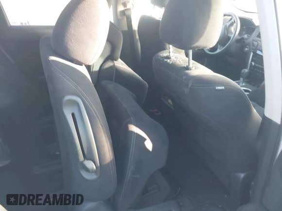 ✅ 2014 Nissan Pathfinder SL • VIN: 5N1AR2MM8EC615576 • Lot: 43374462. Listed on IAAI with Not provided. Free auction sales archive from the USA and detailed vehicle history report at DreamBid. Image 8.