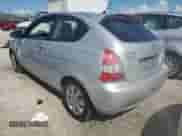 2008 Hyundai Accent GS с VIN KMHCM36C78U058661, выставлен на аукционе Copart как лот 76366274 с пробегом 77 774 миль миль и Списание • Salvage title. История ставок и продаж доступна на DreamBid. Изображение 2.
