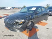 ✅ 2024 Hyundai Elantra SEL • VIN: KMHLM4DG5RU650928 • Лот: 43666411. Опубликован ранее на IAAI с пробегом 51 070 миль. Бесплатный доступ к архиву аукционных продаж из США и подробный отчёт об истории автомобиля на DreamBid. Изображение 2.