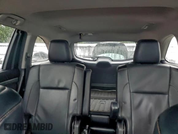 ✅ 2017 Toyota Highlander Hybrid Limited • VIN: 5TDDGRFH4HS032957 • Lot: 93977045. Listed on Copart with 85,123 mi. Free auction sales archive from the USA and detailed vehicle history report at DreamBid. Image 10.