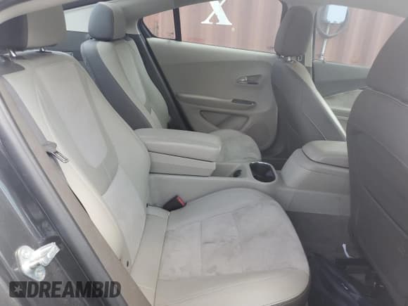 ✅ 2014 Chevrolet Volt • VIN: 1G1RD6E43EU163289 • Lot: 66492824. Wystawiony na Copart z przebiegiem 130 078 mil. Bezpłatny archiwum sprzedaży aukcyjnych z USA i szczegółowy raport historii pojazdu na DreamBid. Zdjęcie 10.