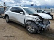 ✅ 2023 Chevrolet Traverse LS • VIN: 1GNERFKW9PJ107852 • Lot: 80151665. Wystawiony na Copart z przebiegiem 62 306 mil. Bezpłatny archiwum sprzedaży aukcyjnych z USA i szczegółowy raport historii pojazdu na DreamBid. Zdjęcie 4.