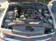 2001 Chevrolet Blazer LS с VIN 1GNCS13W71K244416, выставлен на аукционе Copart как лот 77312694 с пробегом 194 740 миль миль и Списание • Salvage title. История ставок и продаж доступна на DreamBid. Изображение 12.