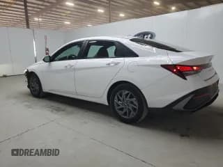 ✅ 2024 Hyundai Elantra SEL • VIN: KMHLM4DG8RU663043 • Лот: 91246805. Опубликован ранее на Copart с пробегом 39 494 миль. Бесплатный доступ к архиву аукционных продаж из США и подробный отчёт об истории автомобиля на DreamBid. Изображение 2.