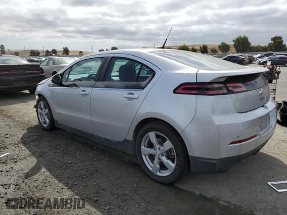 ✅ 2013 Chevrolet Volt • VIN: 1G1RH6E49DU142076 • Lot: 72076384. Wystawiony na Copart z przebiegiem 104 044 mil. Bezpłatny archiwum sprzedaży aukcyjnych z USA i szczegółowy raport historii pojazdu na DreamBid. Zdjęcie 2.
