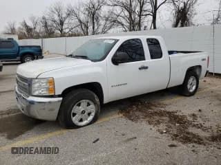 ✅ 2013 Chevrolet Silverado 1500 Work Truck • VIN: 1GCRKPE73DZ165851 • Лот: 93628515. Опубликован ранее на Copart с пробегом Не указан. Бесплатный доступ к архиву аукционных продаж из США и подробный отчёт об истории автомобиля на DreamBid. Изображение 1.