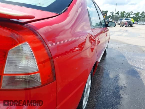 ✅ 2002 Kia Spectra GS • VIN: KNAFB161X25089511 • Лот: 42497052. Опубликован ранее на IAAI с пробегом 262 867 миль. Бесплатный доступ к архиву аукционных продаж из США и подробный отчёт об истории автомобиля на DreamBid. Изображение 6.