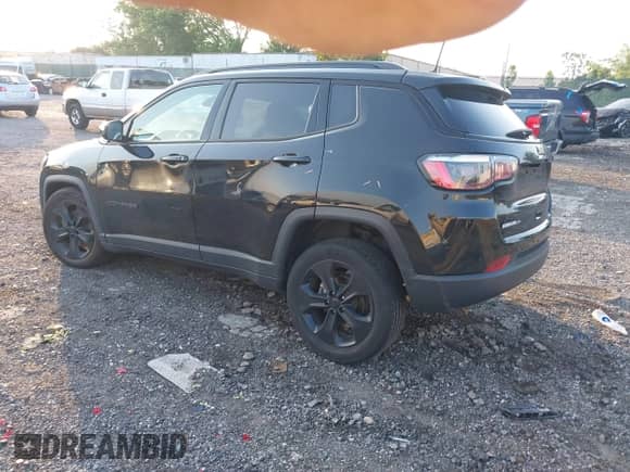 2020 Jeep Compass Latitude с VIN 3C4NJDBB7LT209493, выставлен на аукционе IAAI как лот 42560576 с пробегом 50 064 миль миль и . История ставок и продаж доступна на DreamBid. Изображение 3.