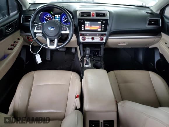 ✅ 2015 Subaru Legacy Limited • VIN: 4S3BNBL64F3005831 • Lot: 81990075. Wystawiony na Copart z przebiegiem 105 516 mil. Bezpłatny archiwum sprzedaży aukcyjnych z USA i szczegółowy raport historii pojazdu na DreamBid. Zdjęcie 8.