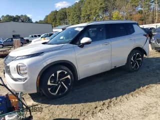 ✅ 2022 Mitsubishi Outlander SEL • VIN: JA4J4VA83NZ061608 • Lot: 87283425. Wystawiony na Copart z przebiegiem 70 712 mil. Bezpłatny archiwum sprzedaży aukcyjnych z USA i szczegółowy raport historii pojazdu na DreamBid. Zdjęcie 1.