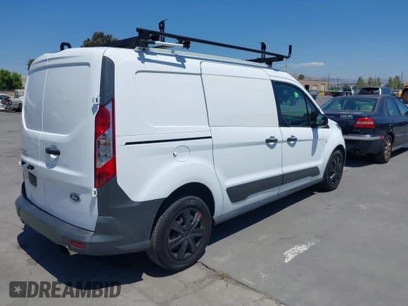 ✅ 2016 Ford Transit Connect XL • VIN: NM0LS7E7XG1253351 • Lot: 42625513. Wystawiony na IAAI z przebiegiem 125 992 mil. Bezpłatny archiwum sprzedaży aukcyjnych z USA i szczegółowy raport historii pojazdu na DreamBid. Zdjęcie 4.