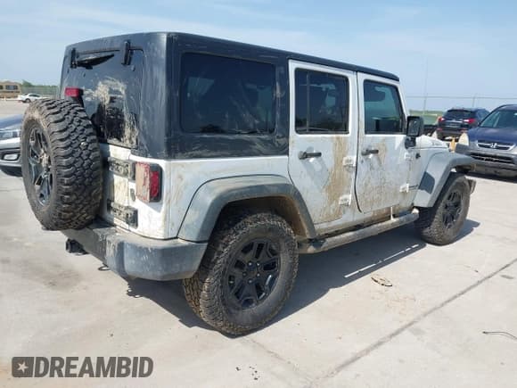 ✅ 2015 Jeep Wrangler Unlimited Sport • VIN: 1C4BJWDG9FL543788 • Lot: 42270418. Wystawiony na IAAI z przebiegiem 134 888 mil. Bezpłatny archiwum sprzedaży aukcyjnych z USA i szczegółowy raport historii pojazdu na DreamBid. Zdjęcie 4.