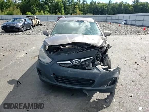 ✅ 2013 Hyundai Accent GLS • VIN: KMHCT4AEXDU370677 • Лот: 73279914. Опубликован ранее на Copart с пробегом 119 571 миль. Бесплатный доступ к архиву аукционных продаж из США и подробный отчёт об истории автомобиля на DreamBid. Изображение 11.