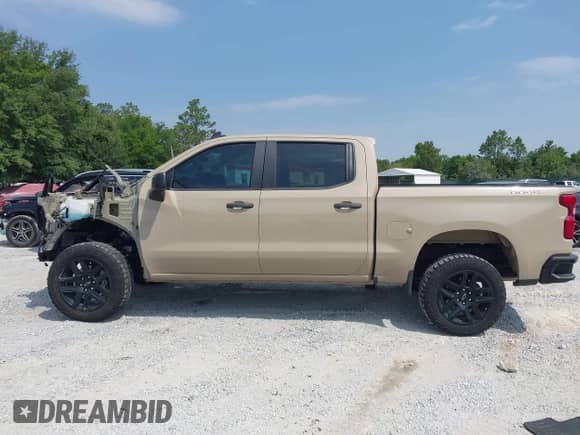 2022 Chevrolet Silverado 1500 Custom Trail Boss with VIN 3GCPDCED1NG639300, listed as a IAAI auction lot 42308253 with 13,799 mi miles and . Bid and sale history available at DreamBid. Image 15.
