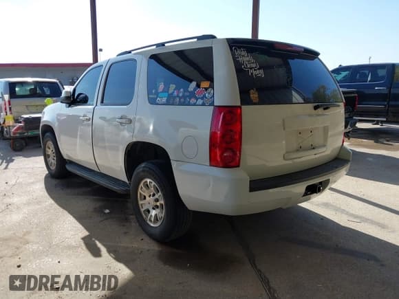✅ 2008 GMC Yukon SLE 3SA • VIN: 1GKFC13C48R153179 • Lot: 43691253. Wystawiony na IAAI z przebiegiem 184 819 mil. Bezpłatny archiwum sprzedaży aukcyjnych z USA i szczegółowy raport historii pojazdu na DreamBid. Zdjęcie 3.