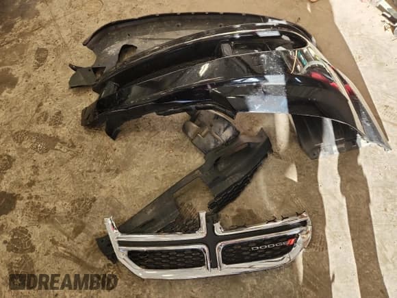 ✅ 2018 Dodge Journey SE • VIN: 3C4PDCAB3JT196329 • Lot: 91385445. Wystawiony na Copart z przebiegiem 103 941 mil. Bezpłatny archiwum sprzedaży aukcyjnych z USA i szczegółowy raport historii pojazdu na DreamBid. Zdjęcie 13.