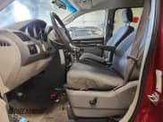 ✅ 2009 Dodge Grand Caravan SXT • VIN: 2D8HN54199R530525 • Лот: 87399245. Опубликован ранее на Copart с пробегом 201 928 миль. Бесплатный доступ к архиву аукционных продаж из США и подробный отчёт об истории автомобиля на DreamBid. Изображение 7.