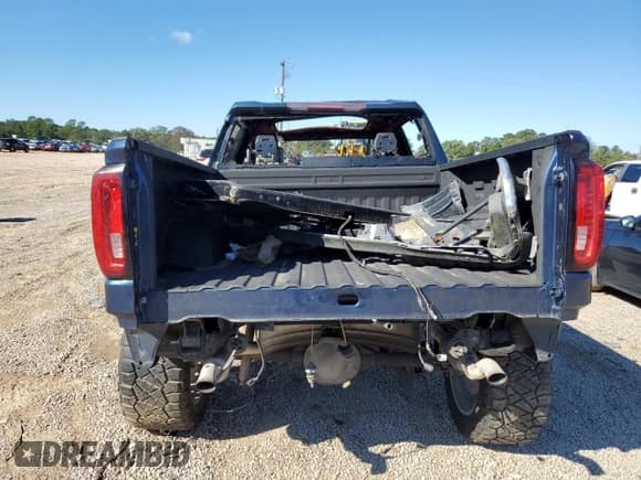 ✅ 2019 GMC Sierra 1500 AT4 • VIN: 3GTP9EELXKG299788 • Лот: 90792065. Опубликован ранее на Copart с пробегом Не указан. Бесплатный доступ к архиву аукционных продаж из США и подробный отчёт об истории автомобиля на DreamBid. Изображение 6.