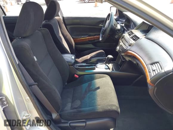 ✅ 2011 Honda Accord EX • VIN: 1HGCP2F71BA043060 • Лот: 43011854. Опубликован ранее на IAAI с пробегом 339 878 миль. Бесплатный доступ к архиву аукционных продаж из США и подробный отчёт об истории автомобиля на DreamBid. Изображение 5.