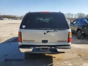 ✅ 2005 Chevrolet Suburban LT • VIN: 3GNEC16Z45G118281 • Лот: 49226105. Опубликован ранее на Copart с пробегом 155 731 миль. Бесплатный доступ к архиву аукционных продаж из США и подробный отчёт об истории автомобиля на DreamBid. Изображение 6.