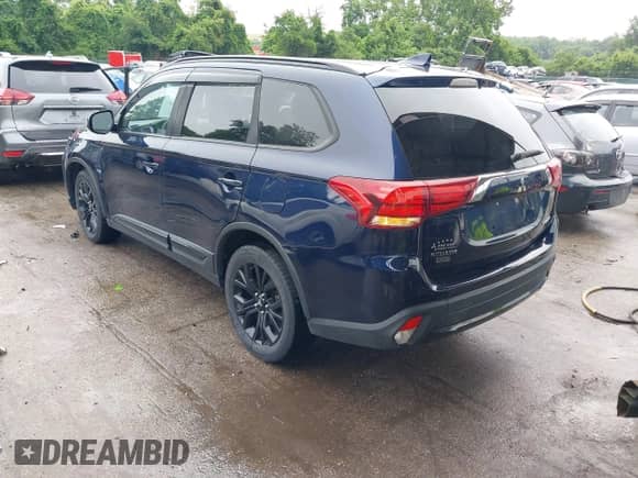 2018 Mitsubishi Outlander ES z VIN JA4AZ3A38JZ064850, wystawiony jako IAAI lot #42496879 z przebiegiem 85 487 mil mil oraz . Historia ofert i sprzedaży dostępna na DreamBid. Obrazek 3.