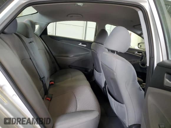 ✅ 2011 Hyundai Sonata GLS • VIN: 5NPEB4ACXBH157525 • Lot: 73369734. Listed on Copart with 165,503 mi. Free auction sales archive from the USA and detailed vehicle history report at DreamBid. Image 11.