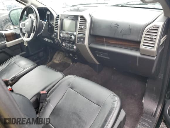 ✅ 2016 Ford F-150 XLT • VIN: 1FTFX1EG3GFA34815 • Lot: 57962835. Wystawiony na Copart z przebiegiem 203 507 mil. Bezpłatny archiwum sprzedaży aukcyjnych z USA i szczegółowy raport historii pojazdu na DreamBid. Zdjęcie 8.