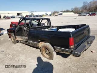 ✅ 1993 Chevrolet S-10 X96 • VIN: 1GCCS14R1P0187748 • Лот: 86445524. Опубликован ранее на Copart с пробегом 211 944 миль. Бесплатный доступ к архиву аукционных продаж из США и подробный отчёт об истории автомобиля на DreamBid. Изображение 2.