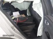 ✅ 2022 Volvo XC40 R-Design • VIN: YV4162UM4N2722947 • Lot: 41906690. Listed on IAAI with 43,077 mi. Free auction sales archive from the USA and detailed vehicle history report at DreamBid. Image 8.