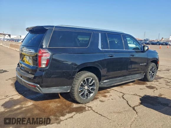✅ 2024 Chevrolet Suburban LT • VIN: 1GNSKCKD6RR133012 • Lot: 94758085. Listed on Copart with 19,530 mi. Free auction sales archive from the USA and detailed vehicle history report at DreamBid. Image 3.
